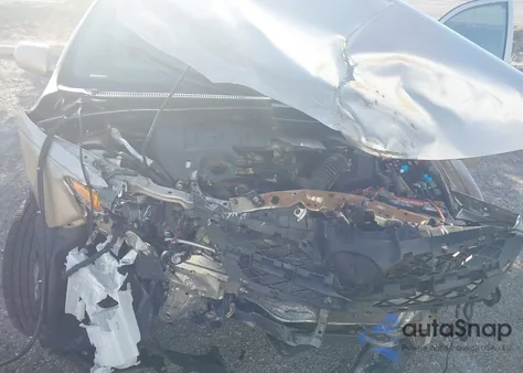 2013 Toyota Corolla L z USA, uszkodzony, nr VIN 5YFBU4EE7DP181845